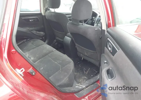 2013 Nissan Altima 2.5 S z USA, uszkodzony, nr VIN 1N4AL3AP1DC114303